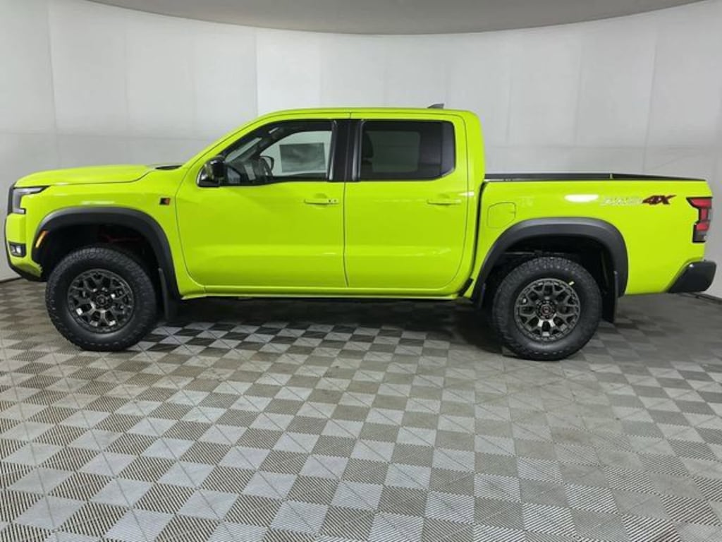 New 2026 Nissan Frontier PRO-4X w/R Package Truck Crew Cab