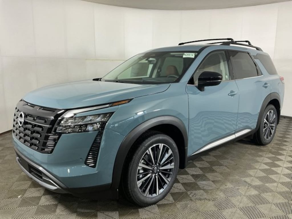 New 2026 Nissan Pathfinder Platinum SUV