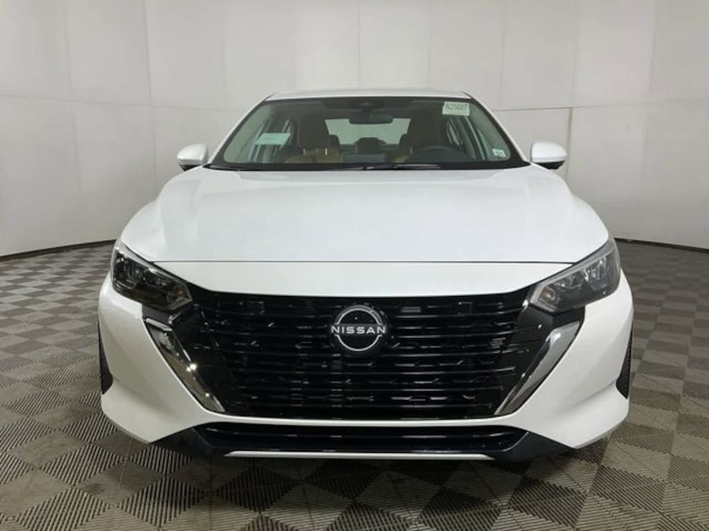 New 2025 Nissan Sentra SV Sedan