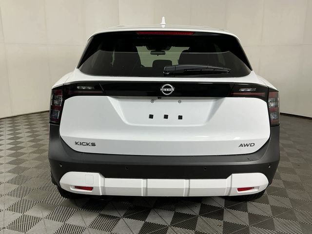 2025 Nissan Kicks SV AWD - Photo 6