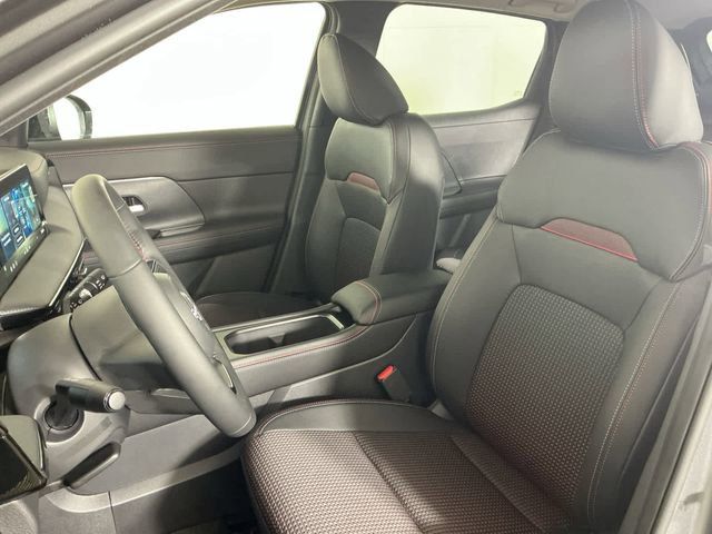 2026 Nissan KICKS SR AWD - Photo 11