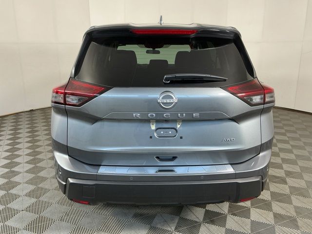2026 Nissan Rogue SV - Photo 6