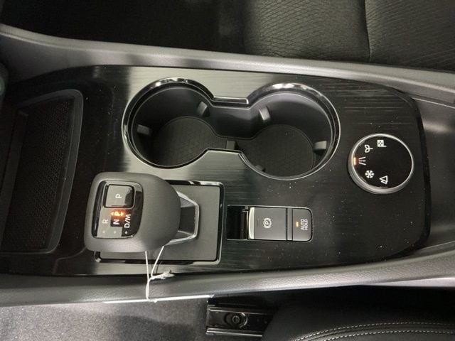 2026 Nissan Rogue SV - Photo 15