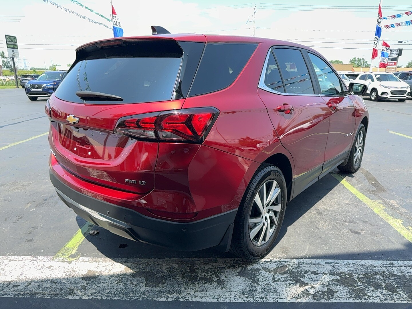 2023 Chevrolet Equinox LT photo 4