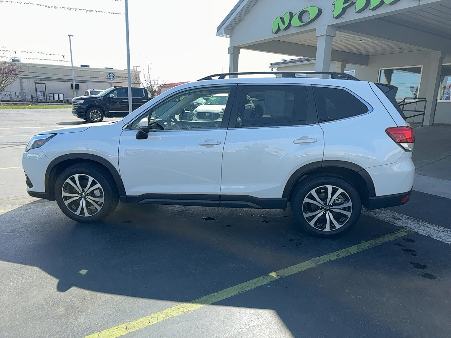 2024 Subaru Forester Limited photo 2