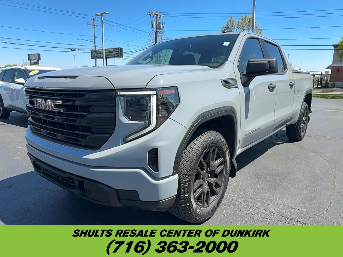 2024 GMC Sierra Pro 4WD Crew Cab Short Box's photo