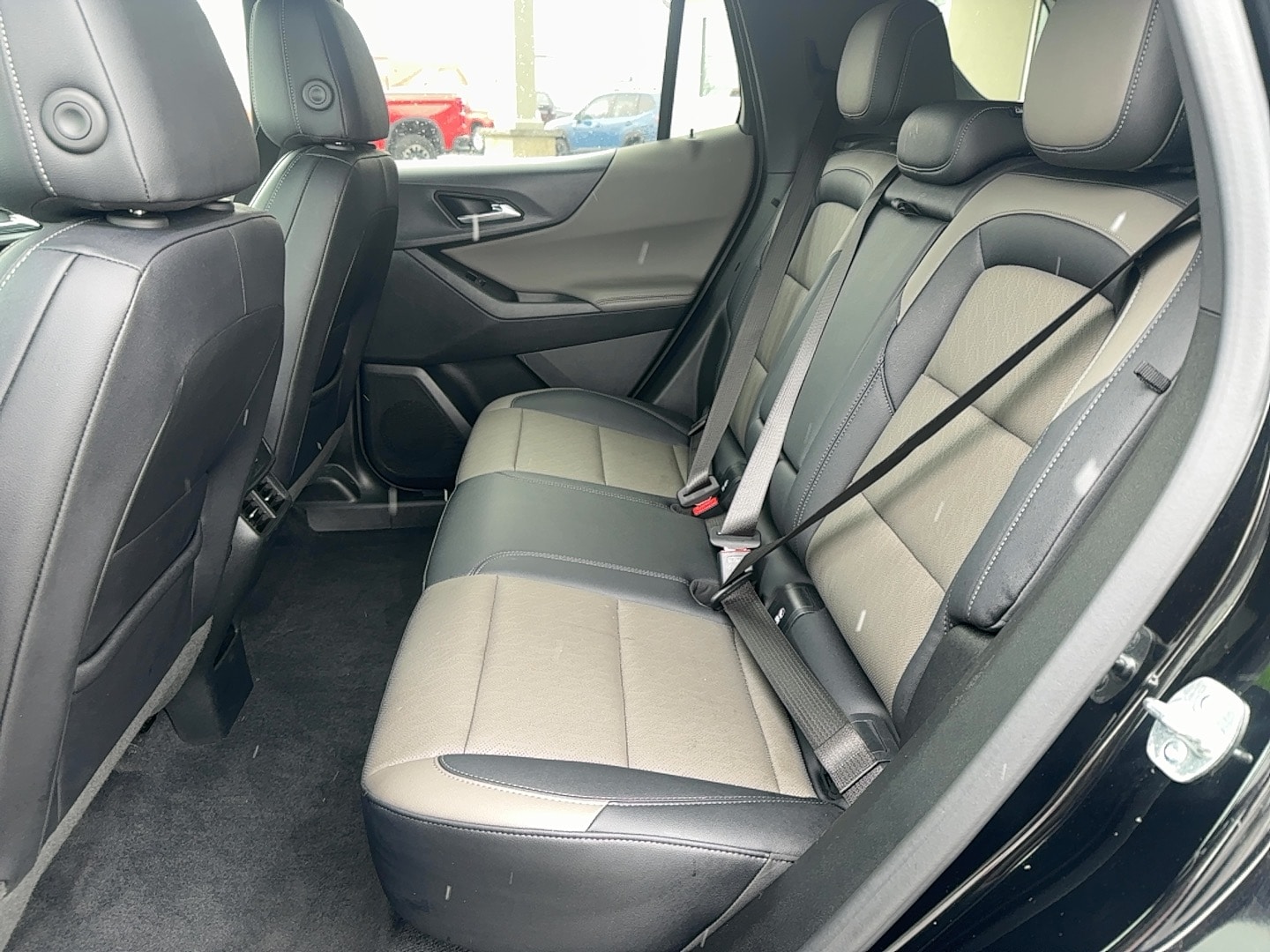 2025 Chevrolet Equinox LT - Photo 22
