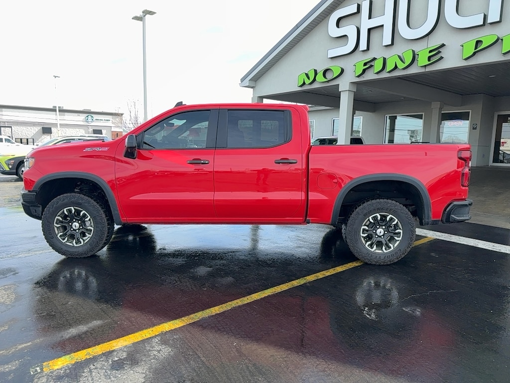 Used 2024 Chevrolet Silverado 1500 ZR2 4WD Crew Cab 147 ZR2