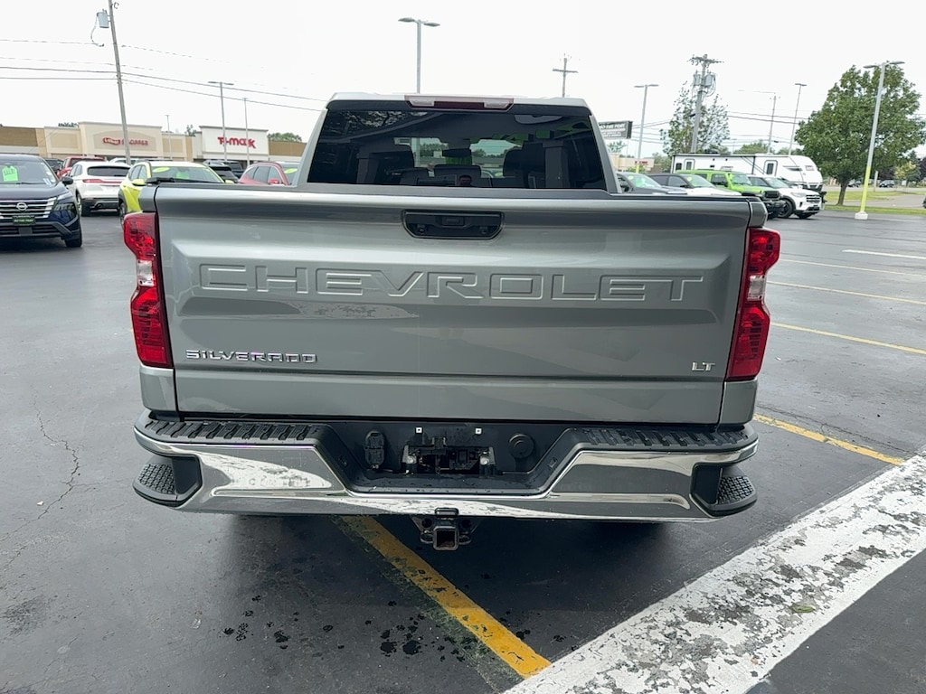 Used 2023 Chevrolet Silverado 1500 LT 4WD Crew Cab 147 LT w/2FL
