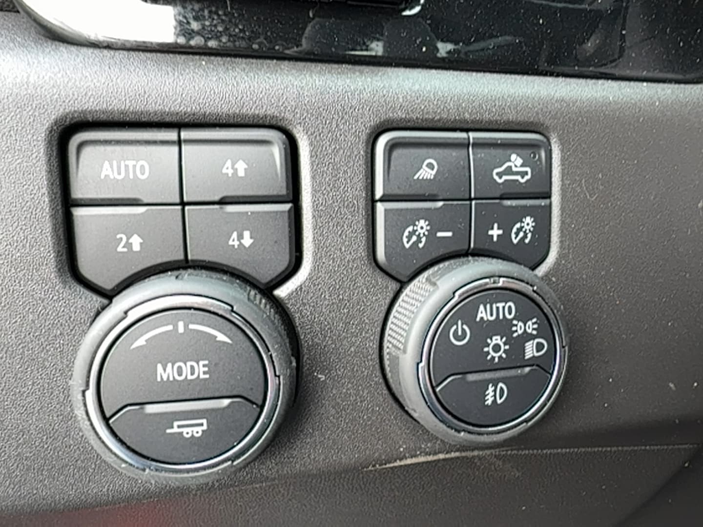 2024 Chevrolet Silverado 1500 ZR2 - Photo 23
