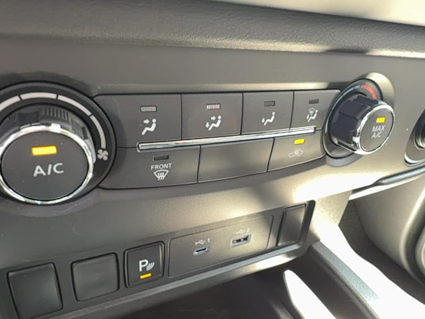 2025 Nissan Frontier SV - Photo 22