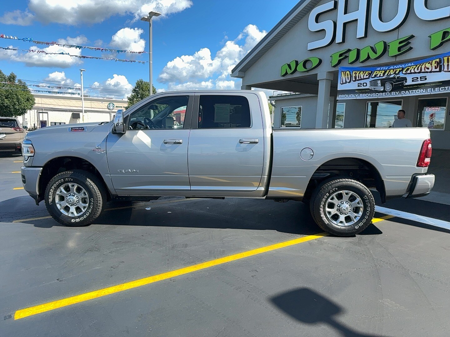 2024 Ram 2500 Laramie photo 3