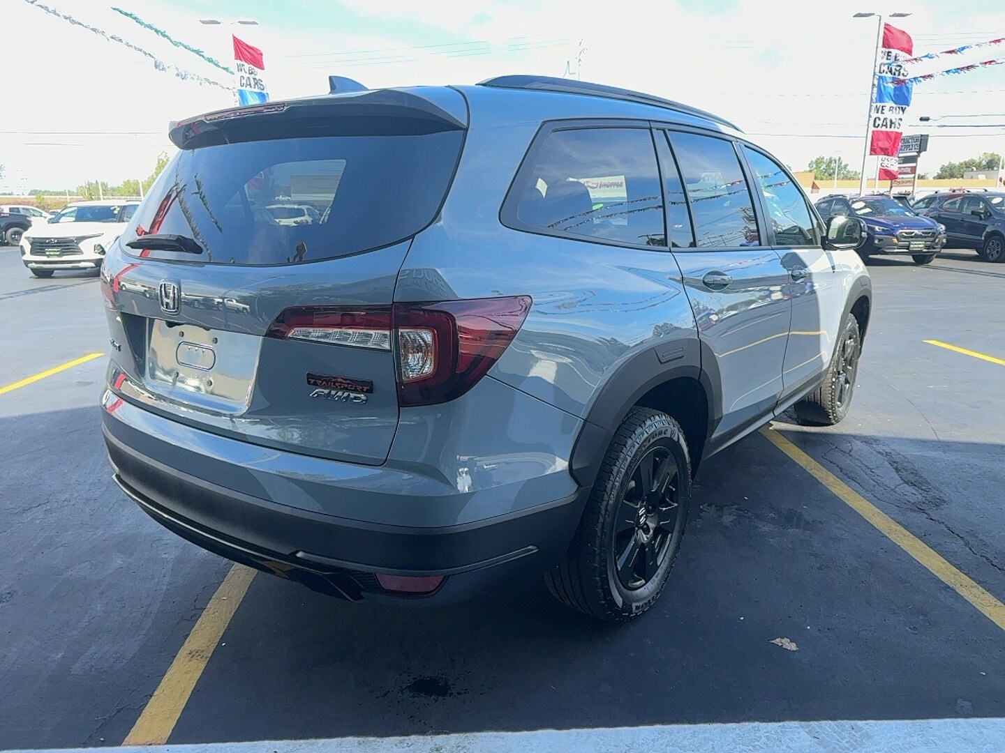 2022 Honda Pilot TrailSport photo 2
