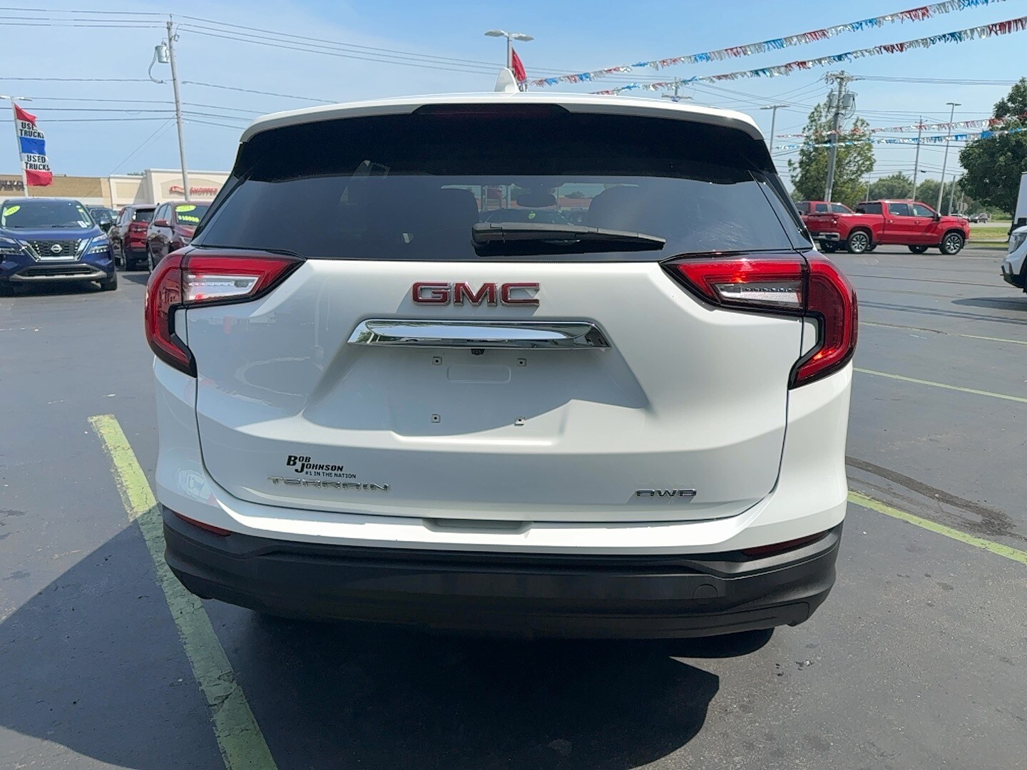 2023 Gmc Terrain SLE photo 2