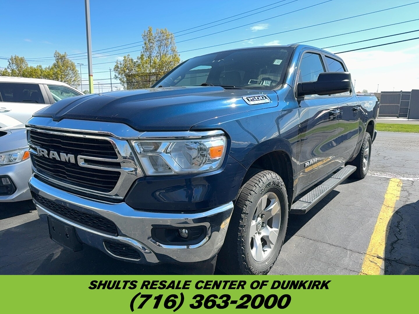 2021 RAM 1500 Big Horn/Lone Star 4x4 Crew Cab 5'7's photo