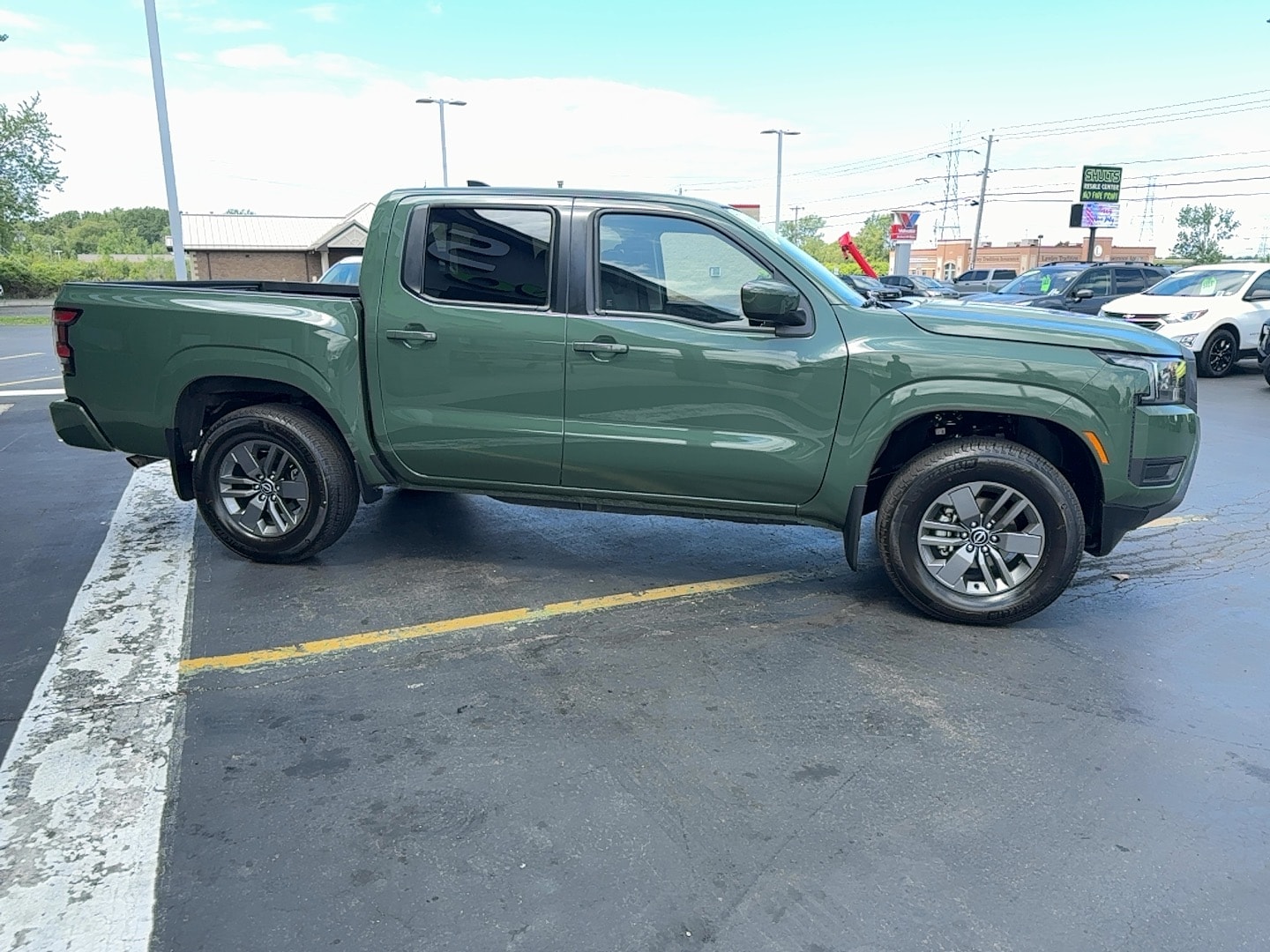 2025 Nissan Frontier SV - Photo 7