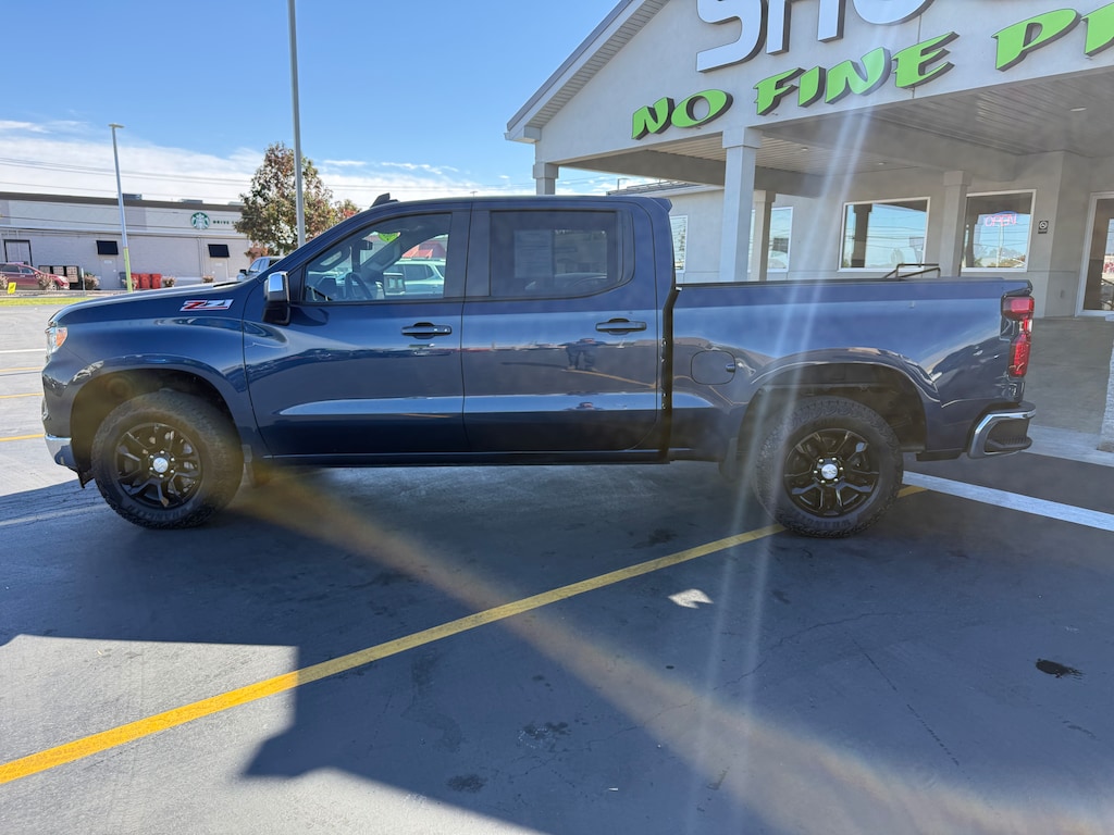 Used 2023 Chevrolet Silverado 1500 LT 4WD Crew Cab 147 LT w/1LT