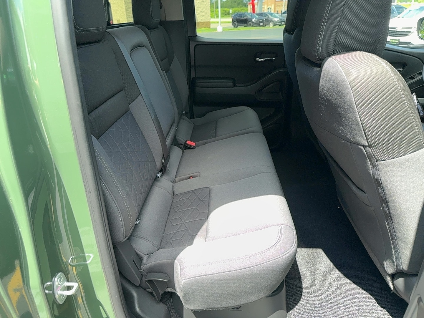 2025 Nissan Frontier SV - Photo 27