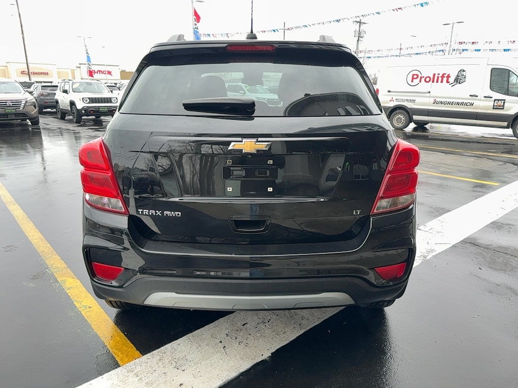 Used 2020 Chevrolet Trax LT AWD LT