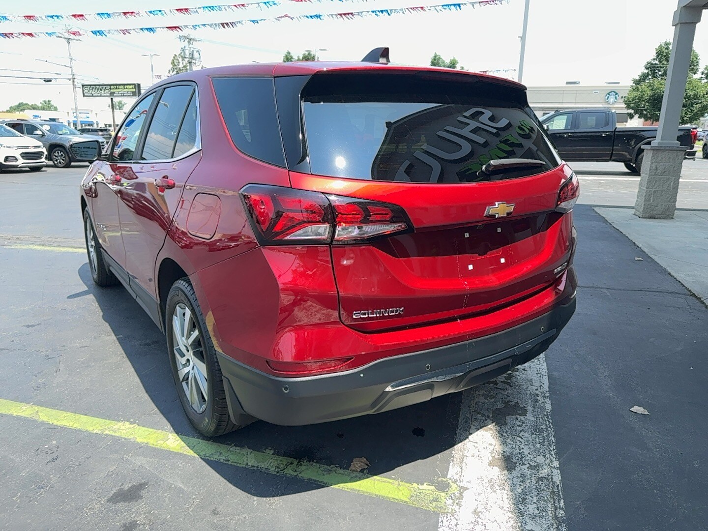 2023 Chevrolet Equinox LT photo 3