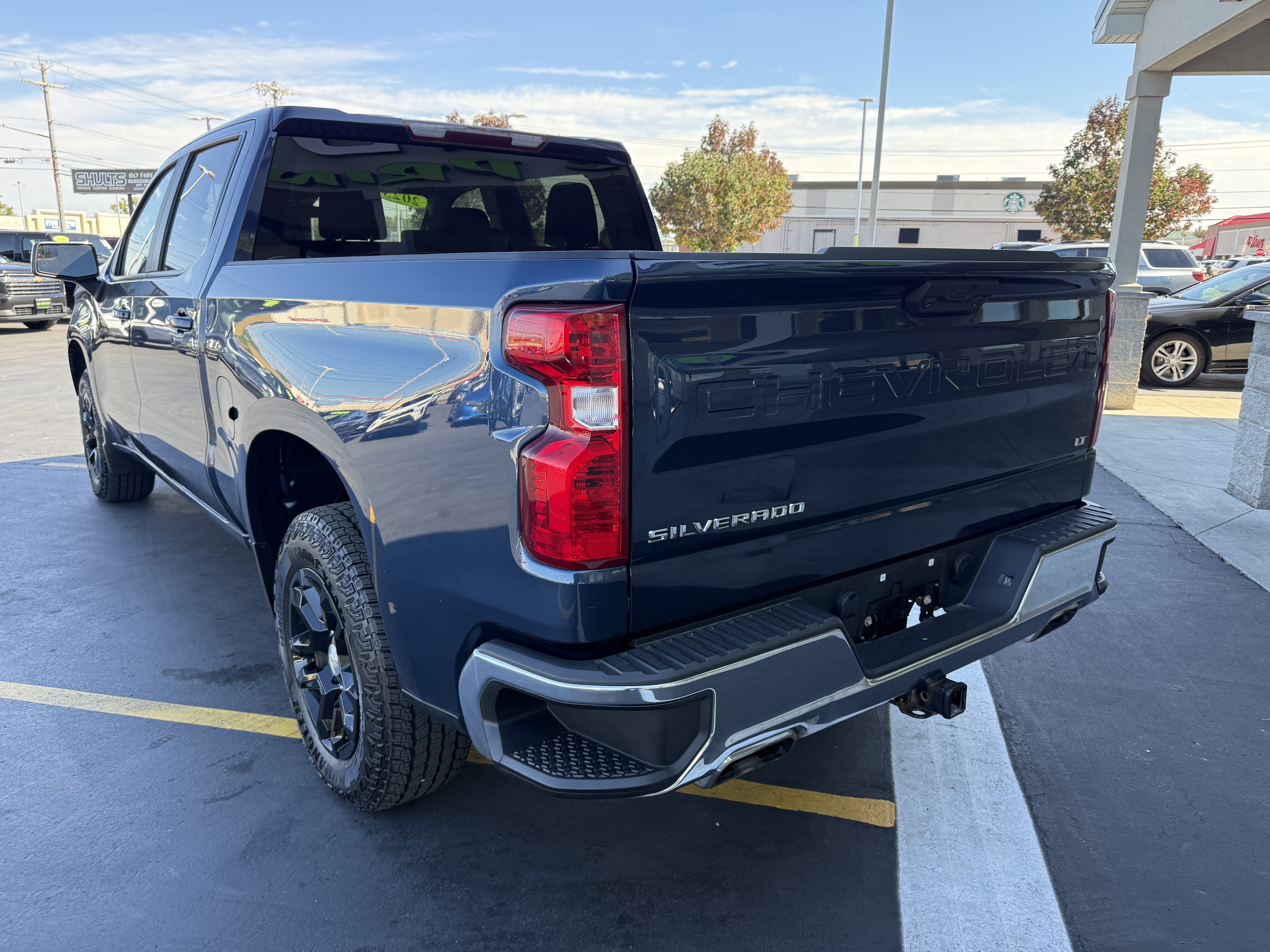 Used 2023 Chevrolet Silverado 1500 LT 4WD Crew Cab 147 LT w/1LT