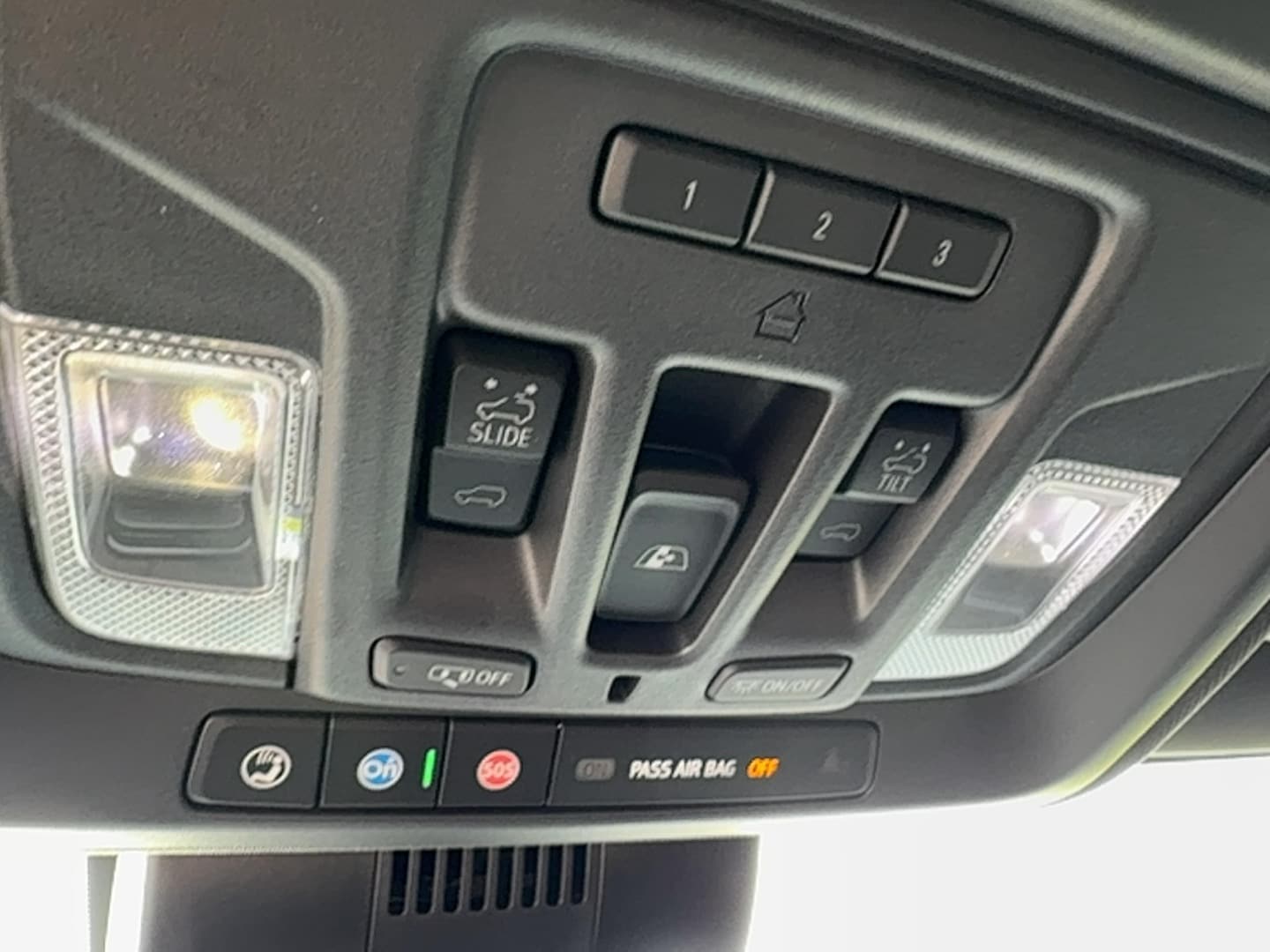 2024 Chevrolet Silverado 1500 ZR2 - Photo 30