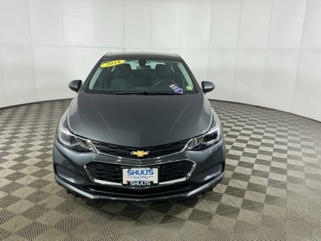 Used 2018 Chevrolet Cruze LT Hatchback