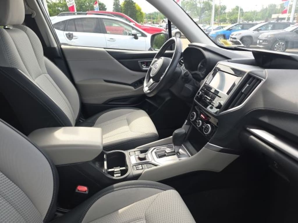 Used 2023 Subaru Forester Premium SUV