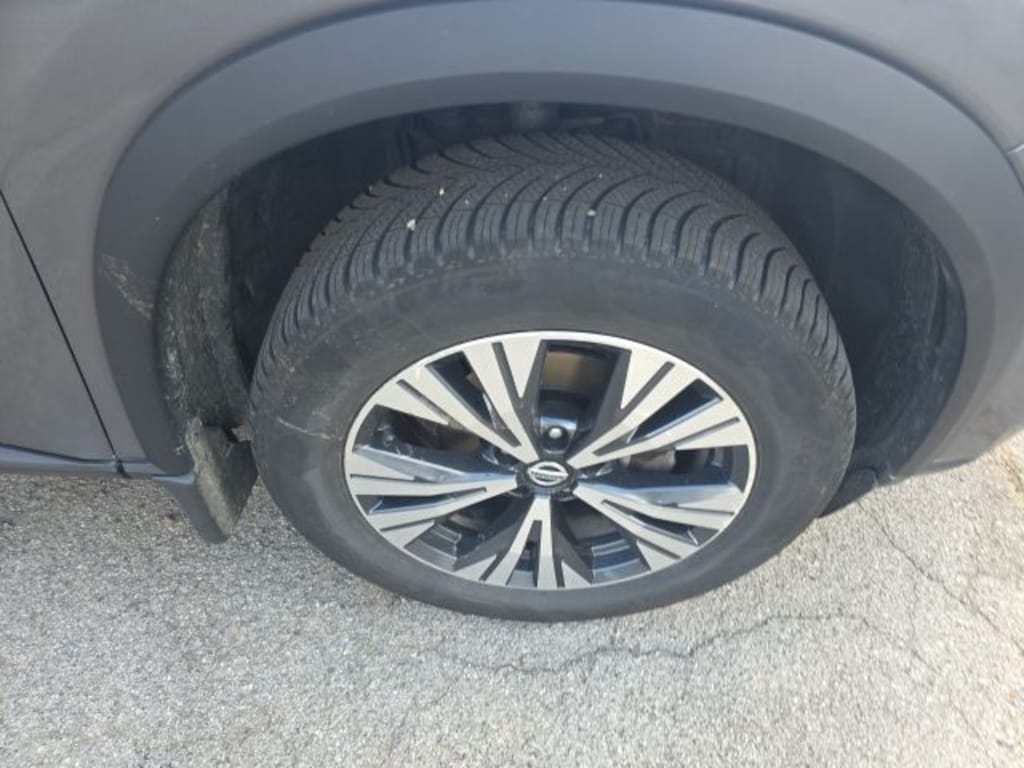 Used 2021 Nissan Rogue SV SUV
