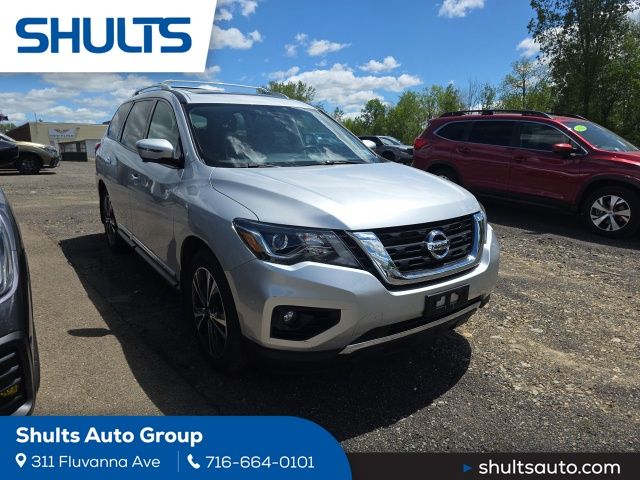 2020 Nissan Pathfinder Platinum 4WD's photo