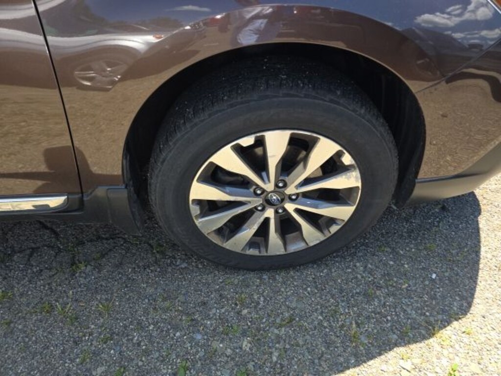 Used 2019 Subaru Outback 2.5i SUV