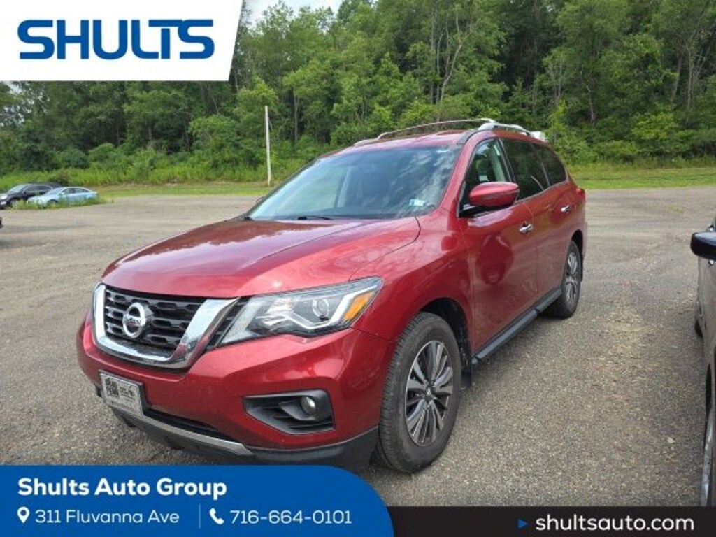 Used 2017 Nissan Pathfinder SV SUV