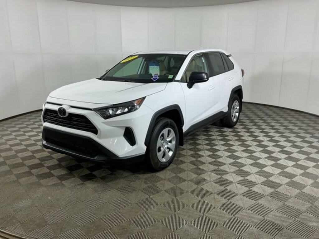 Used 2022 Toyota RAV4 LE SUV