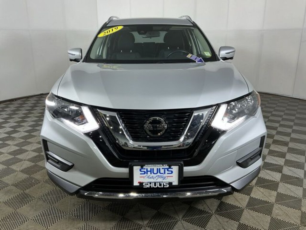 Used 2019 Nissan Rogue SV SUV