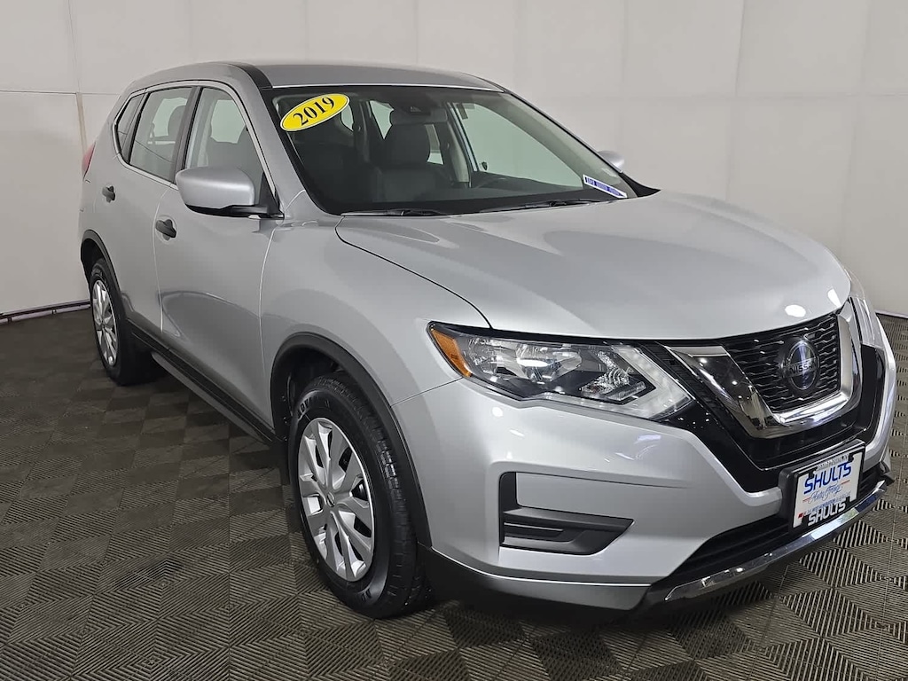 Used 2019 Nissan Rogue S SUV