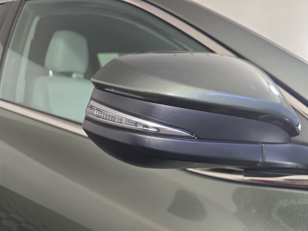 Used 2018 Toyota Highlander LE Plus SUV