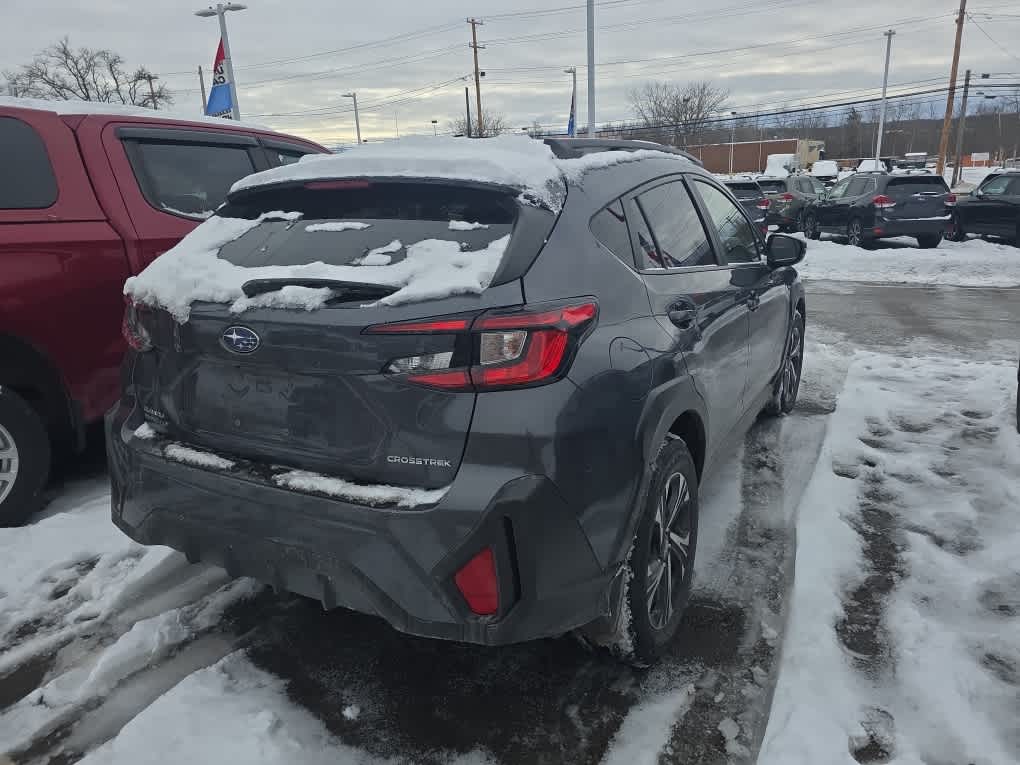 2024 Subaru Crosstrek Premium photo 3