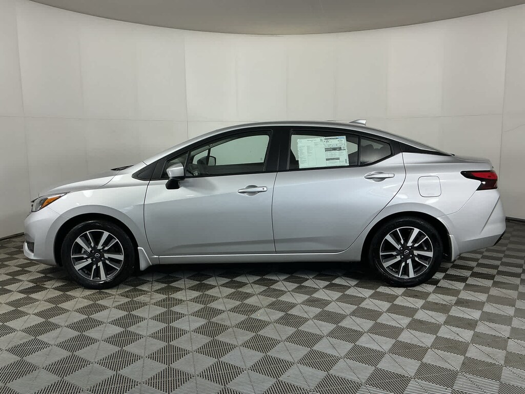 New 2025 Nissan Versa SV Sedan