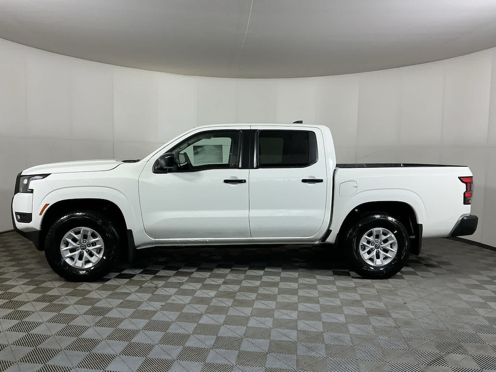 New 2026 Nissan Frontier S Crew Cab 4x4 Truck