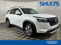 2025 Nissan Pathfinder SL SUV