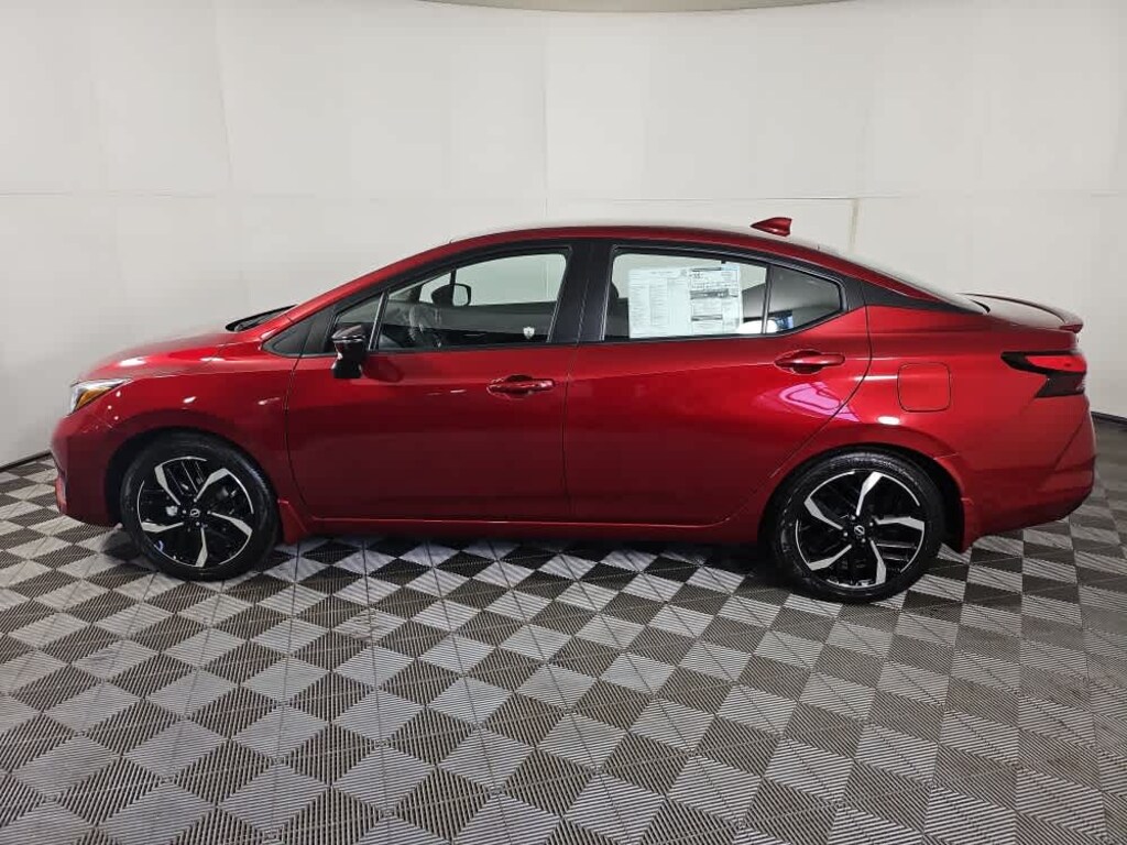 New 2025 Nissan Versa SR Sedan