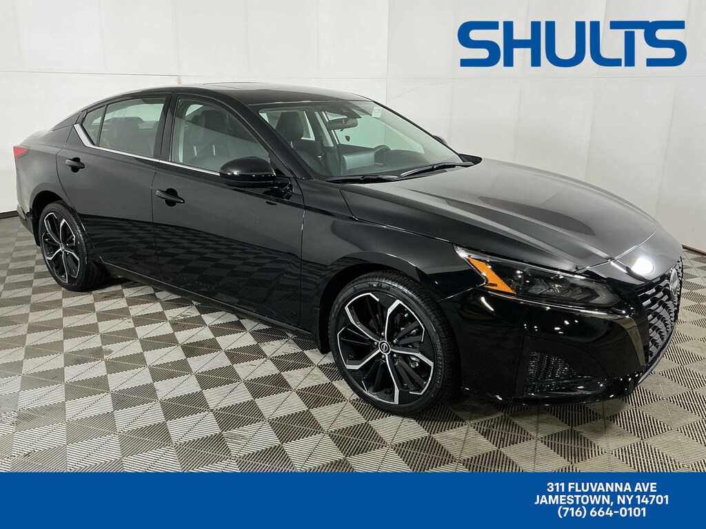 New 2025 Nissan Altima SR Sedan