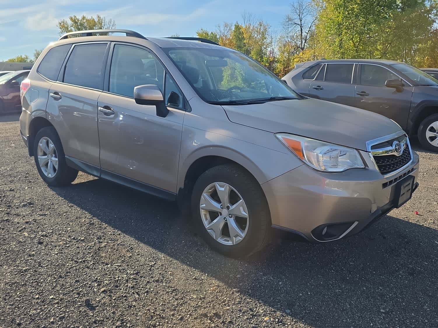 2015 Subaru Forester 2.5i Premium photo 3