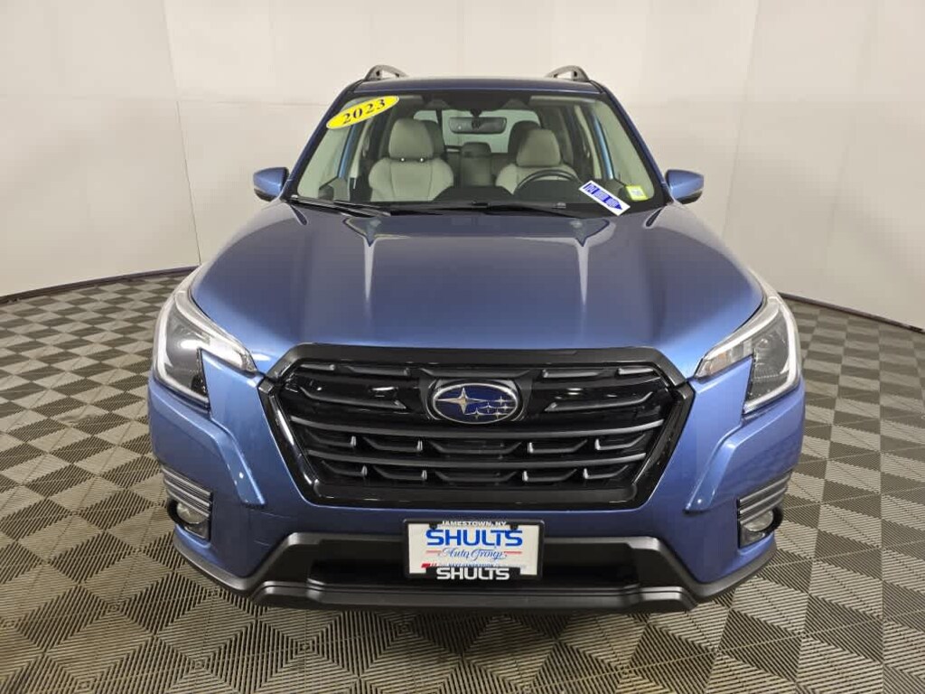 Used 2023 Subaru Forester Limited SUV