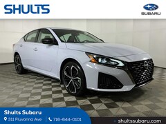 2025 Nissan Altima SR Sedan