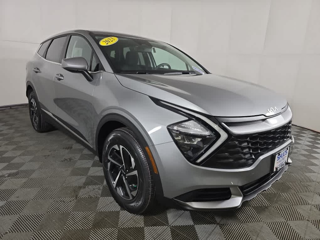Used 2023 Kia Sportage Hybrid LX SUV