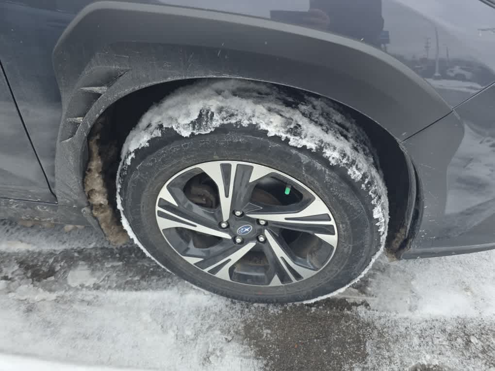 2024 Subaru Crosstrek Premium photo 2