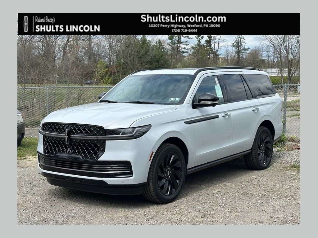 2026 Lincoln Navigator Reserve 4WD's photo