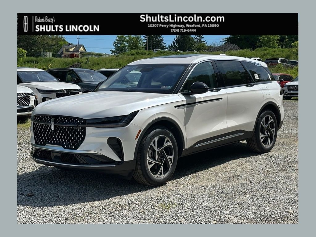 2026 Lincoln Nautilus Premiere AWD's photo