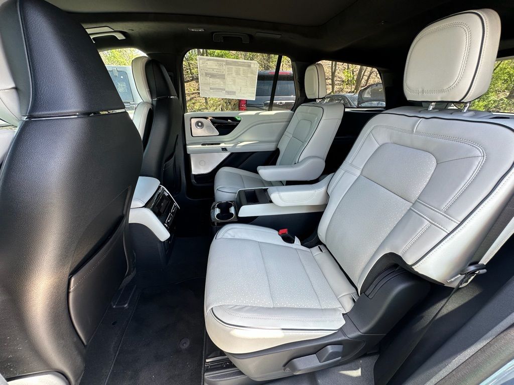 2026 Lincoln Aviator Black Label - Photo 19